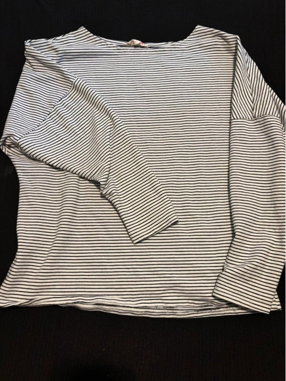 women’s black and white striped oversized long sleeve tshirt